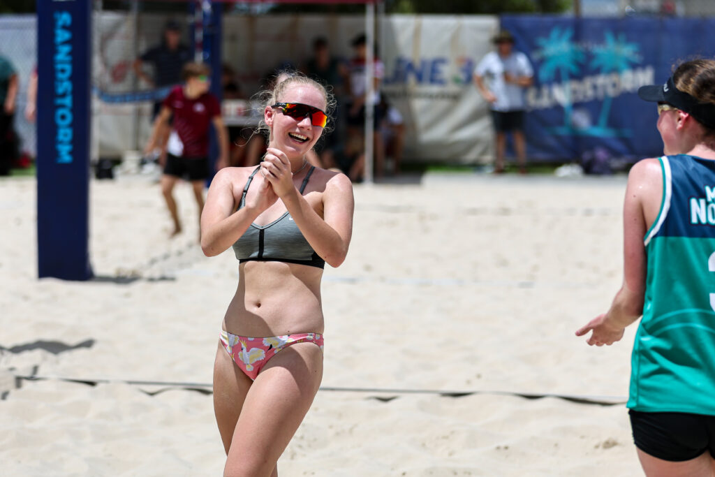 Tourments Sandstorm Beach Volleyball